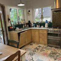 Haus zu verkaufen in Frankreich - Le cuisine avec porte de la terrace.jpg